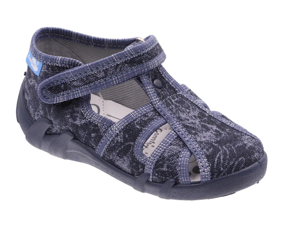 kapcie dziecięce obuwie tekstylne na rzep