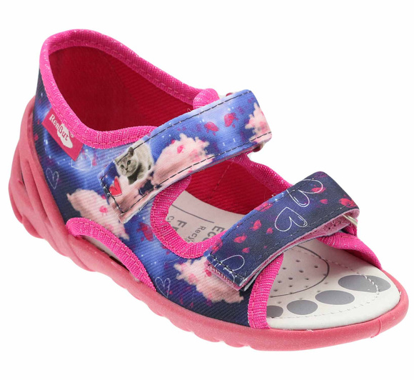 Kapcie dziecięce tekstylne sandałki na rzepy